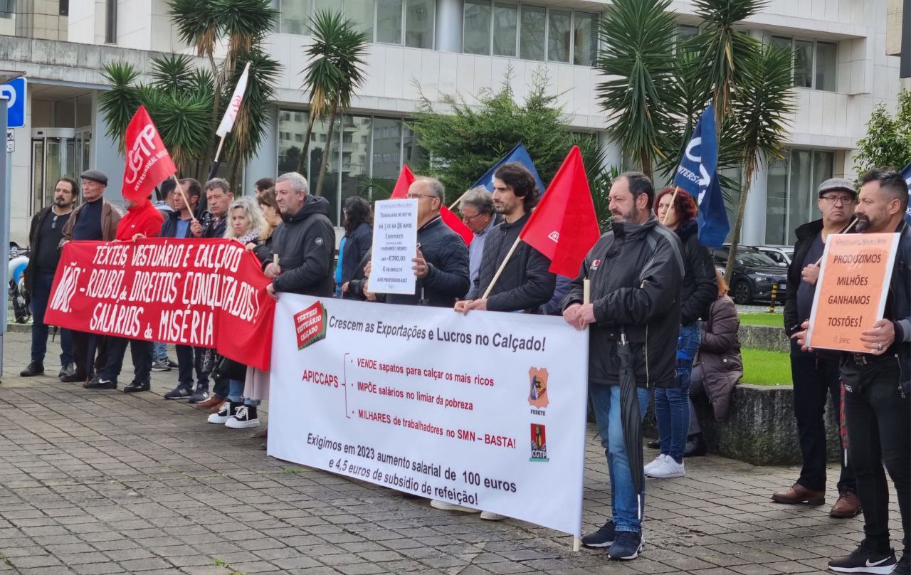 Vamos protestar em frente à loja do presidente da Apiccaps - Luis Onofre